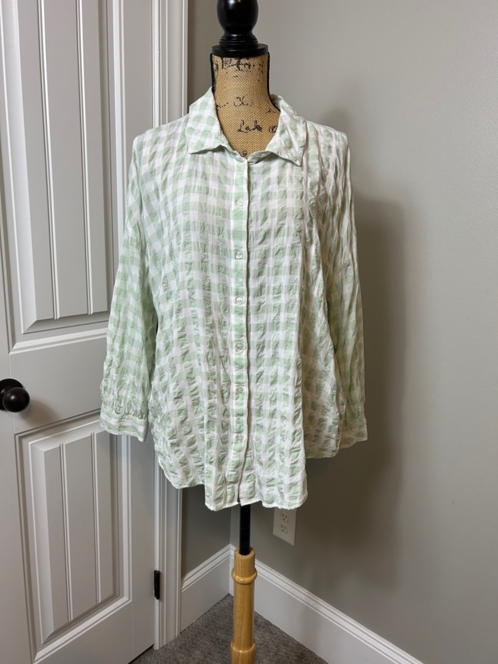 Zara Large Button front top